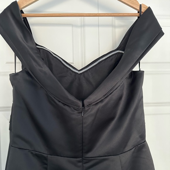 Hayley Paige Occasions size 14 black gown - Picture 12 of 13